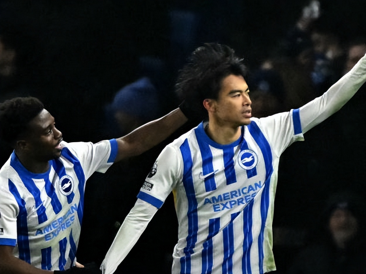 赛地聚焦——英超今晨热度飙升，里昂刷新队史纪录，气氛紧张，更衣室氛围转暖的简单介绍-ayx爱游戏正版